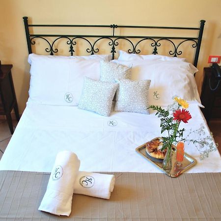 Hotel Columbia Палермо Экстерьер фото