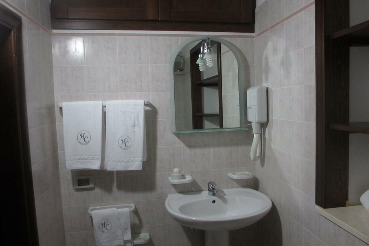Hotel Columbia Палермо Экстерьер фото