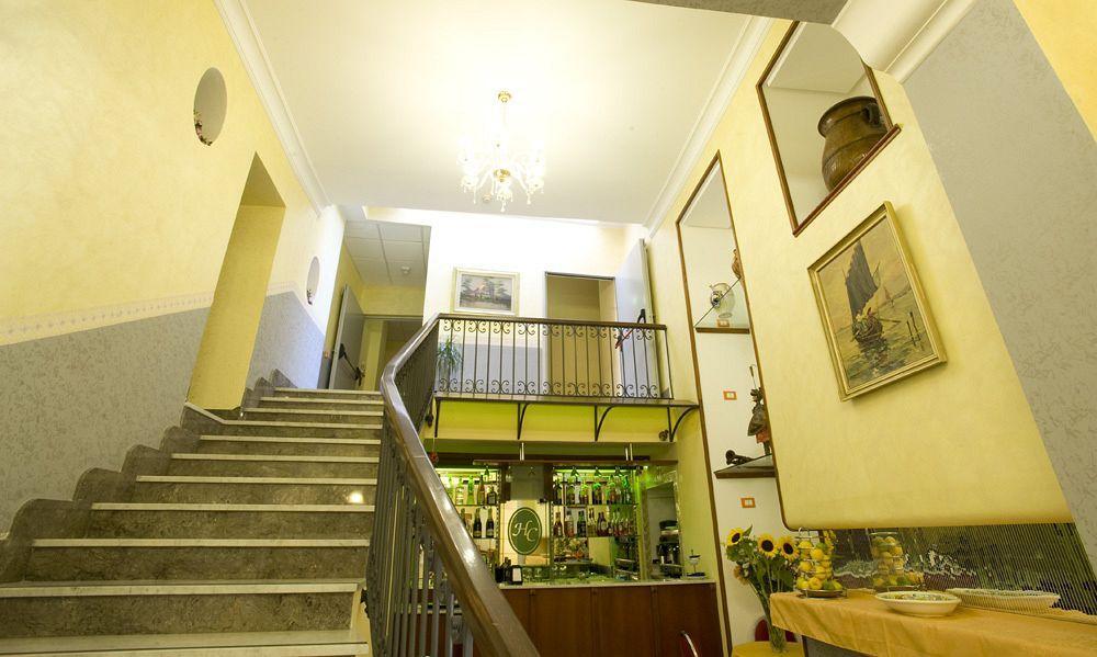 Hotel Columbia Палермо Экстерьер фото
