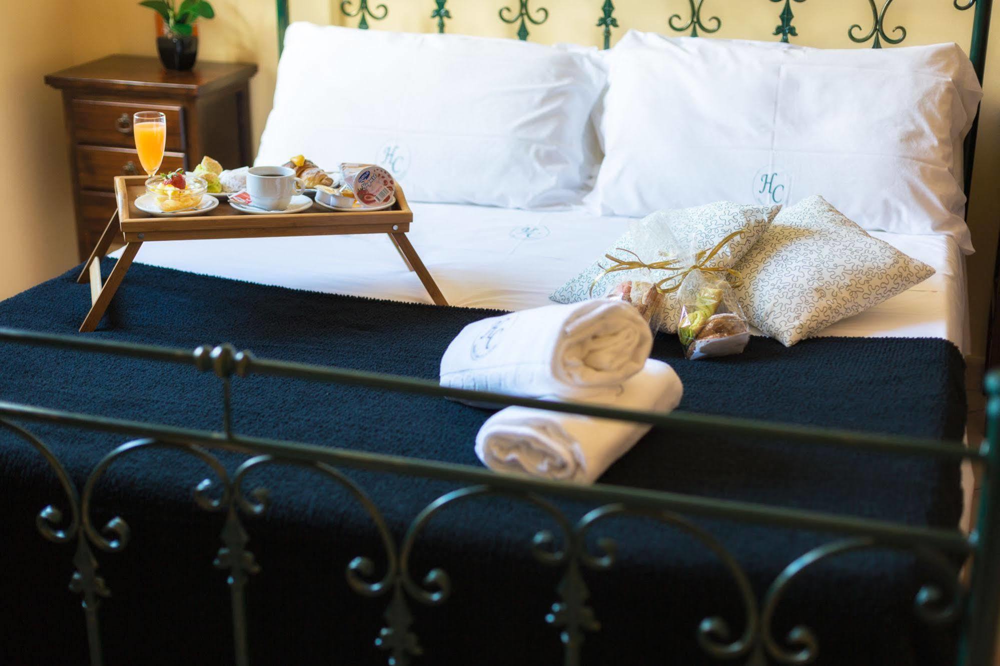 Hotel Columbia Палермо Экстерьер фото